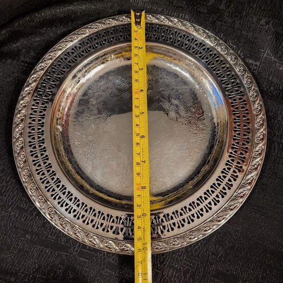 Vintage Wm Rogers & Son Spring Flowers 2011  Round Silverplate Pierced Tray EUC - Picture 9 of 9